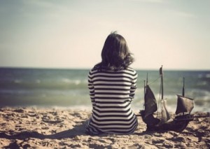 boat,girl,sad,sea,sky,story-f866aec5f02545f12d1756b7d9ee7520_h